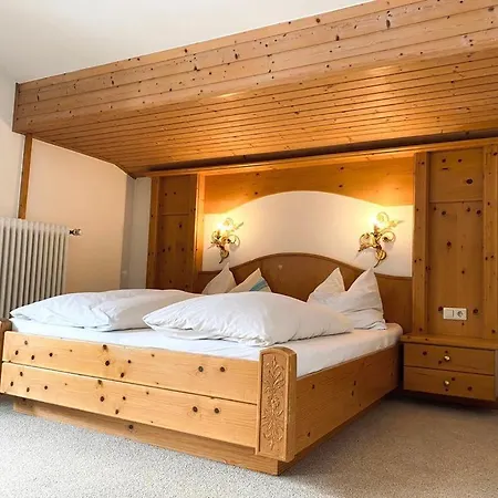 بيت ضيافة Katharina's Sleepover - Budget كابرون